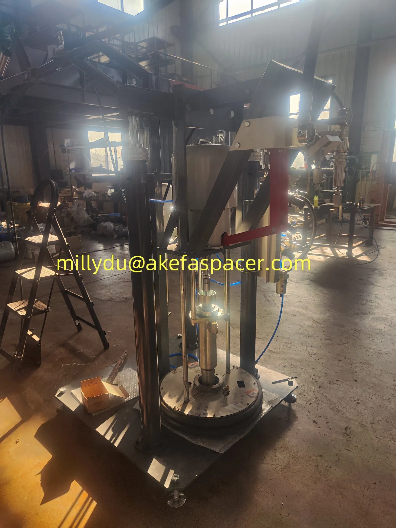 Insulating Glass Two-Pump Sealant-Spreading Machine