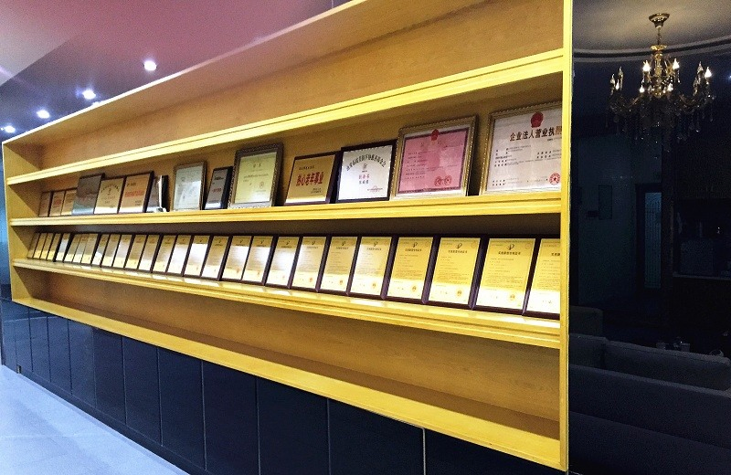 UV99 Multi-Range Dual Standby Handheld Two Way Radio with 1024 Channels