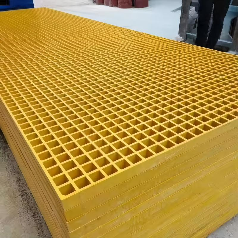 Fiberglass Mesh Walkway Floor Composite GRP FRP Grating 20mm 38mm 40mm 50mm Mesh Size for Chemical Plant Applications