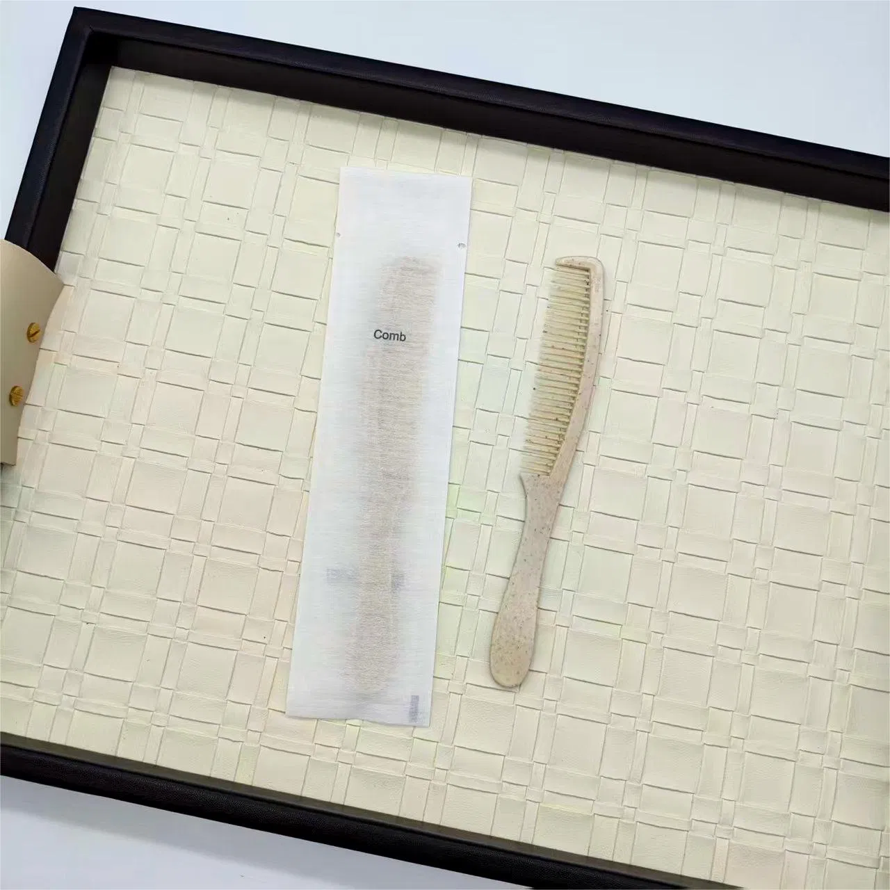 Custom Hotel Shaving Razor with Shaving Cream