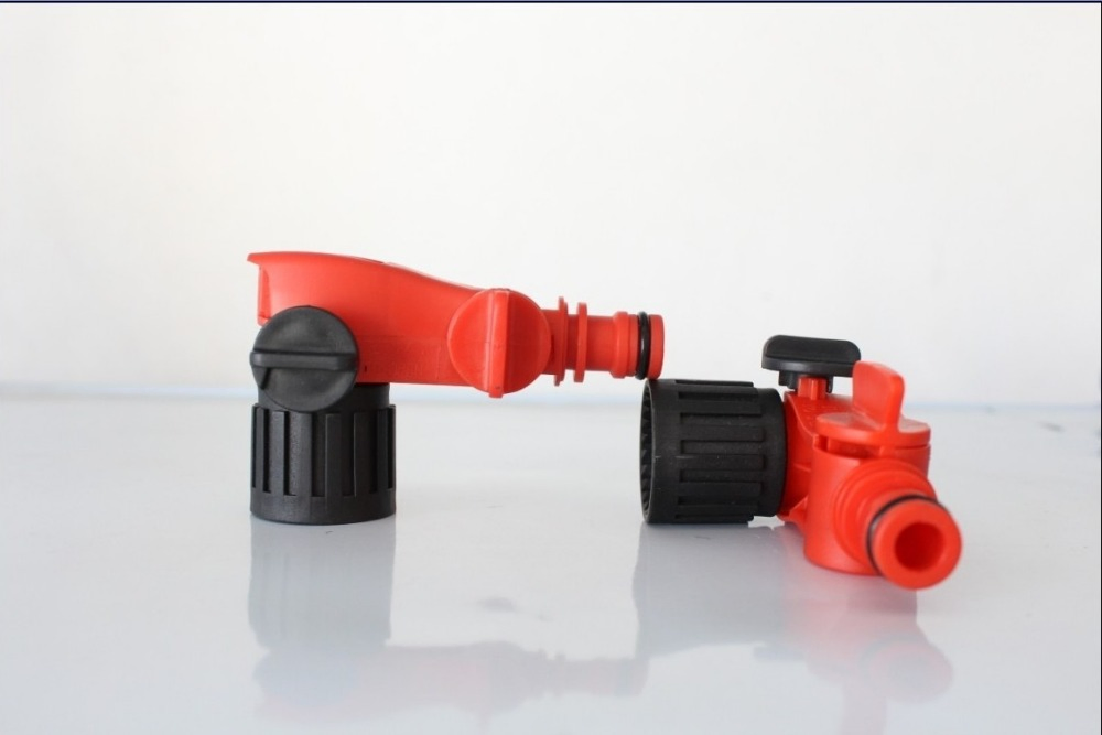 Red Plastic Bottle Garden Hose End Head Sprayer for Car Washing House Cleaning Pest Repellent