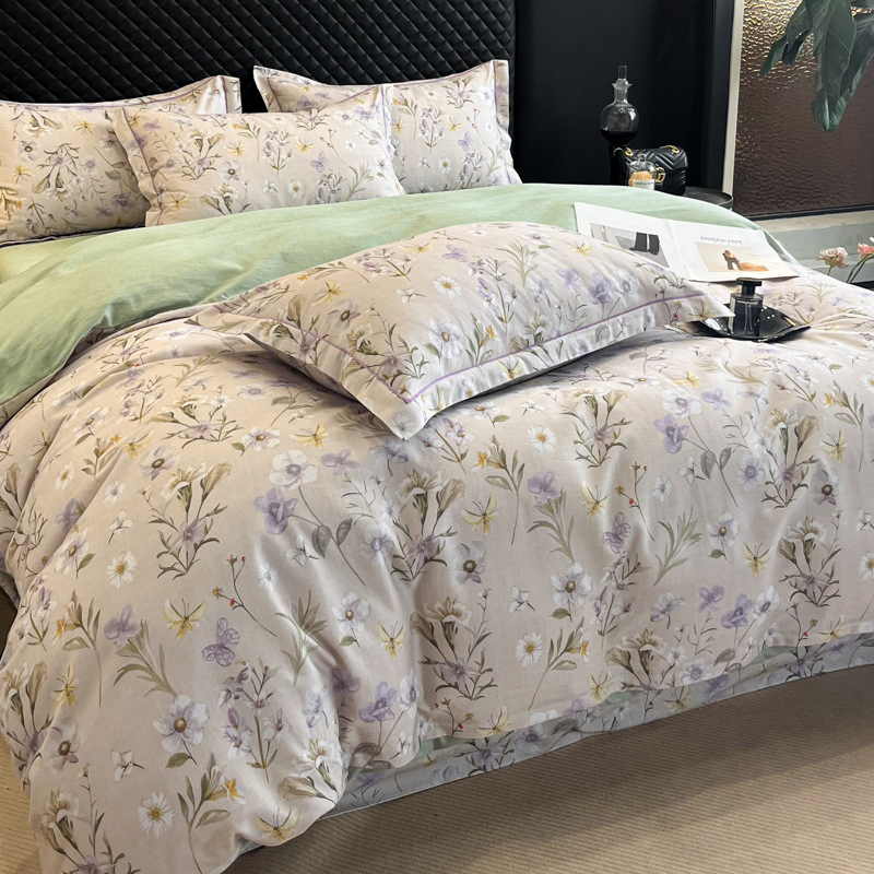 Wholesale Hotel White Double Bed Comforter Queen King Size Cheap Cotton Quilt 100% Cotton Bedding