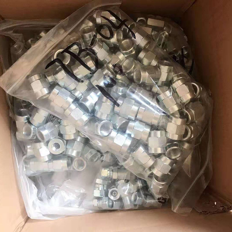 Butted-Welded Tube/Metric Female O-Ring