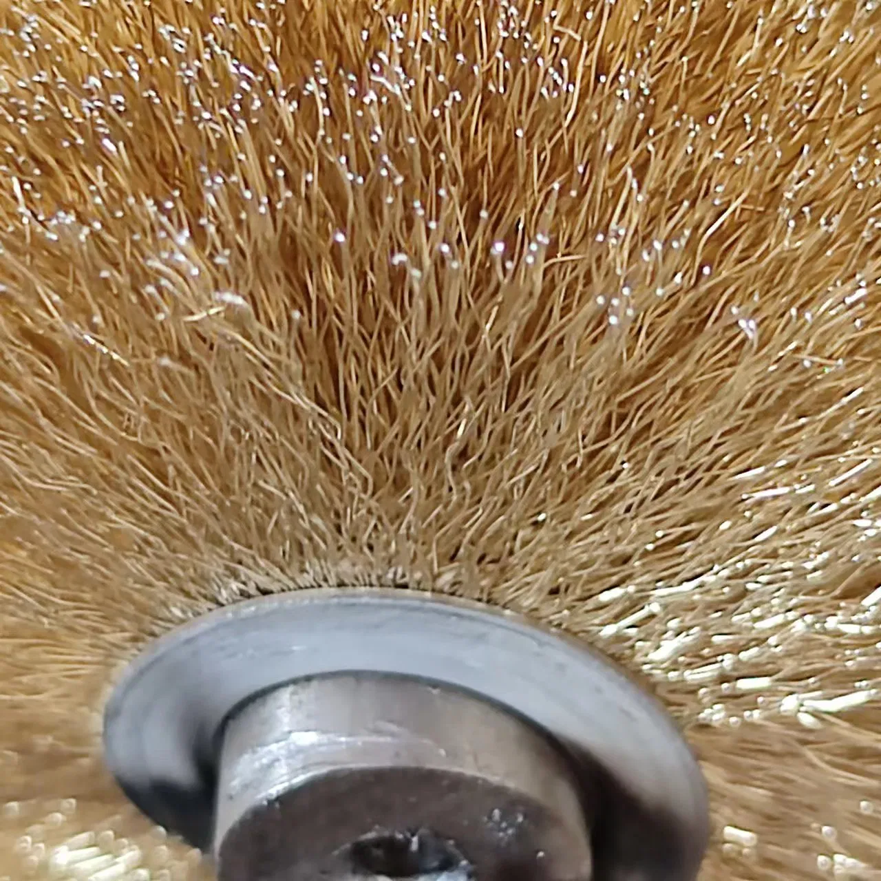 Полировальные щетки с латунной проволокой