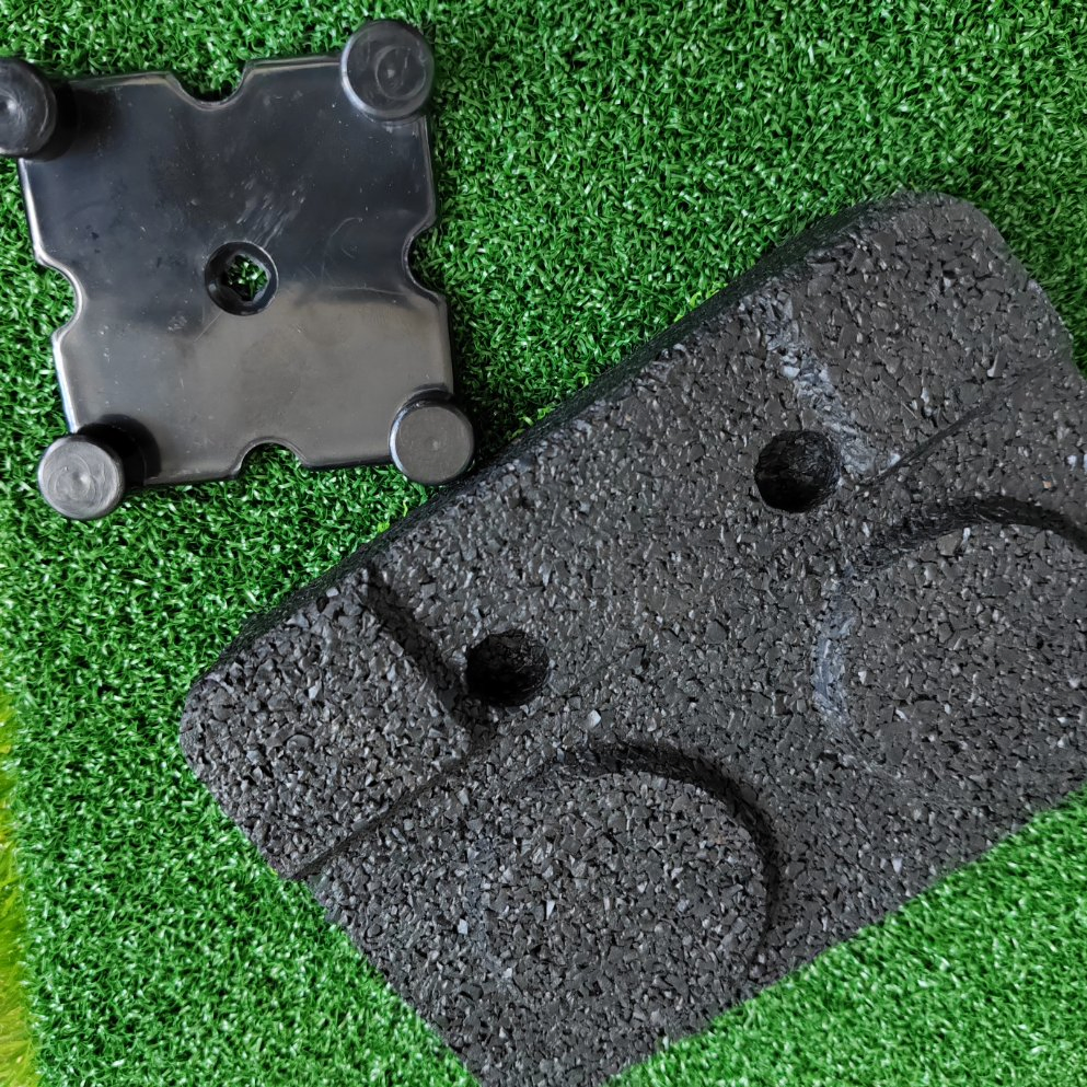 SGS Factory New Gymnastic Sport Playground Flooring Mat Tile Rubber Floor with Artificial Grass