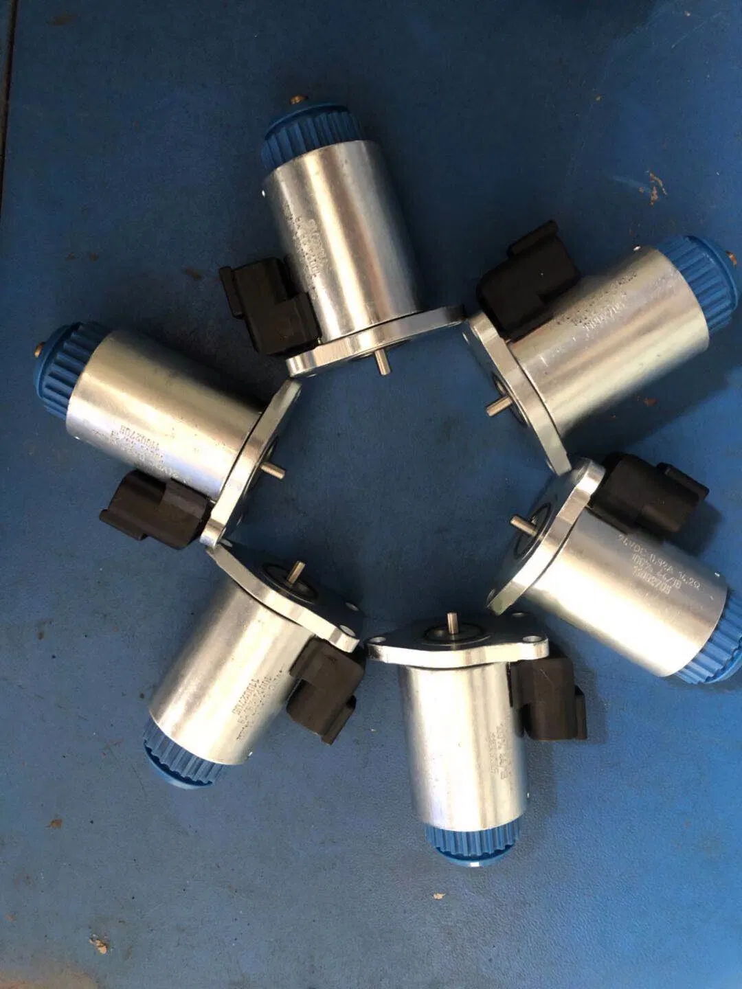 Гидравлический соленоидный клапан управления мотором