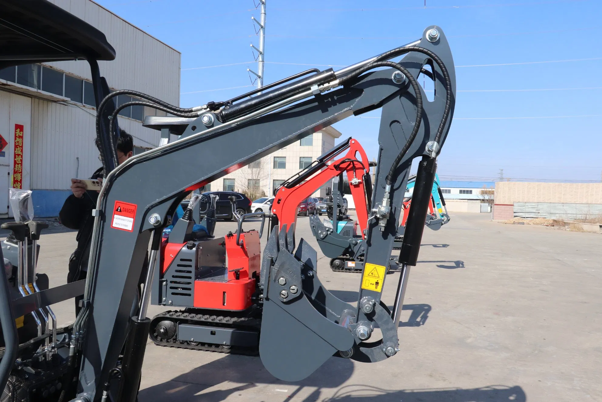Standard Canopy Optional Cabin Mini Excavator 1.7ton Agricultural Machinery for Sale