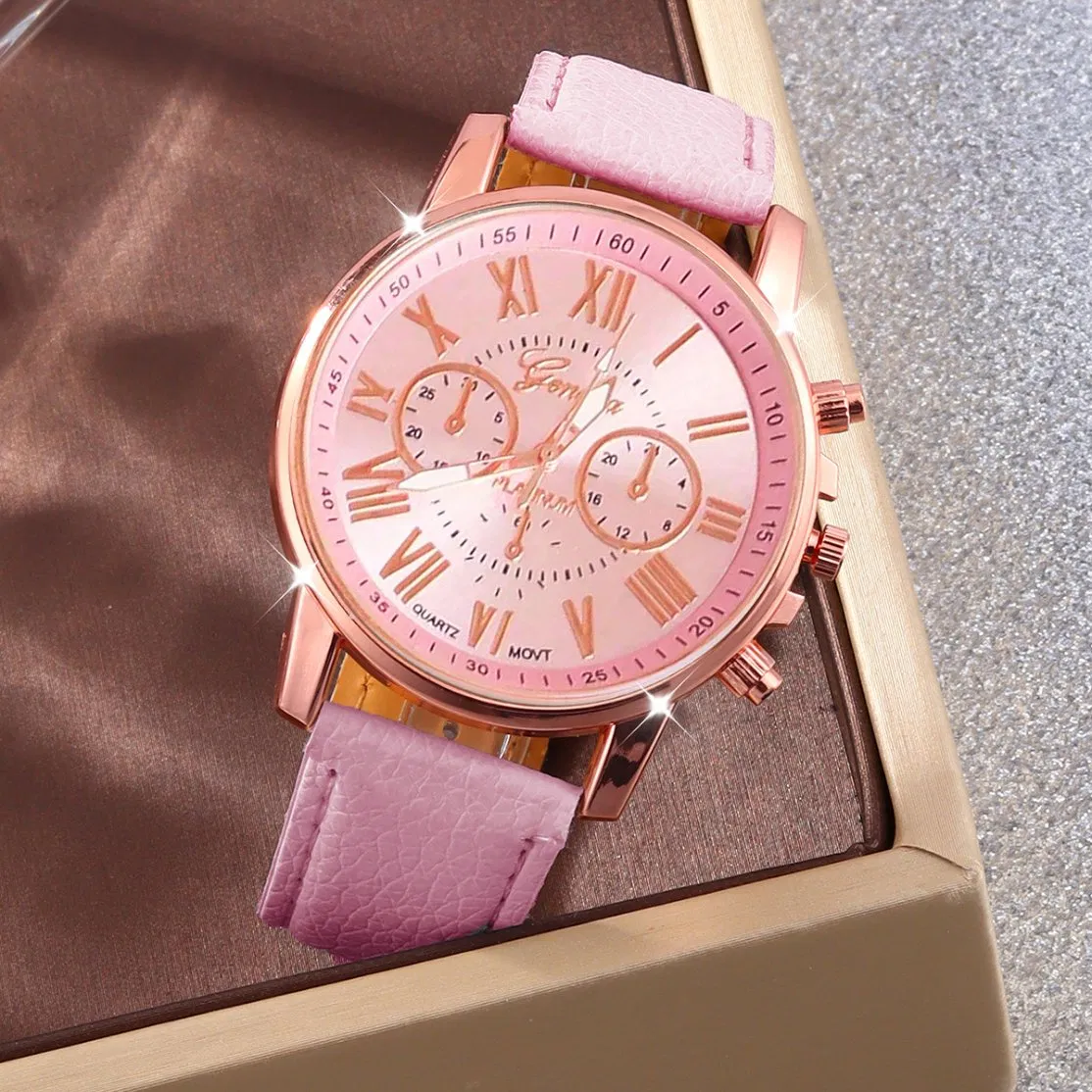 Elegant and Fashionable Women's Watch with a Pink Leather Strap and a Four-Leaf Clover Jewelry Set.