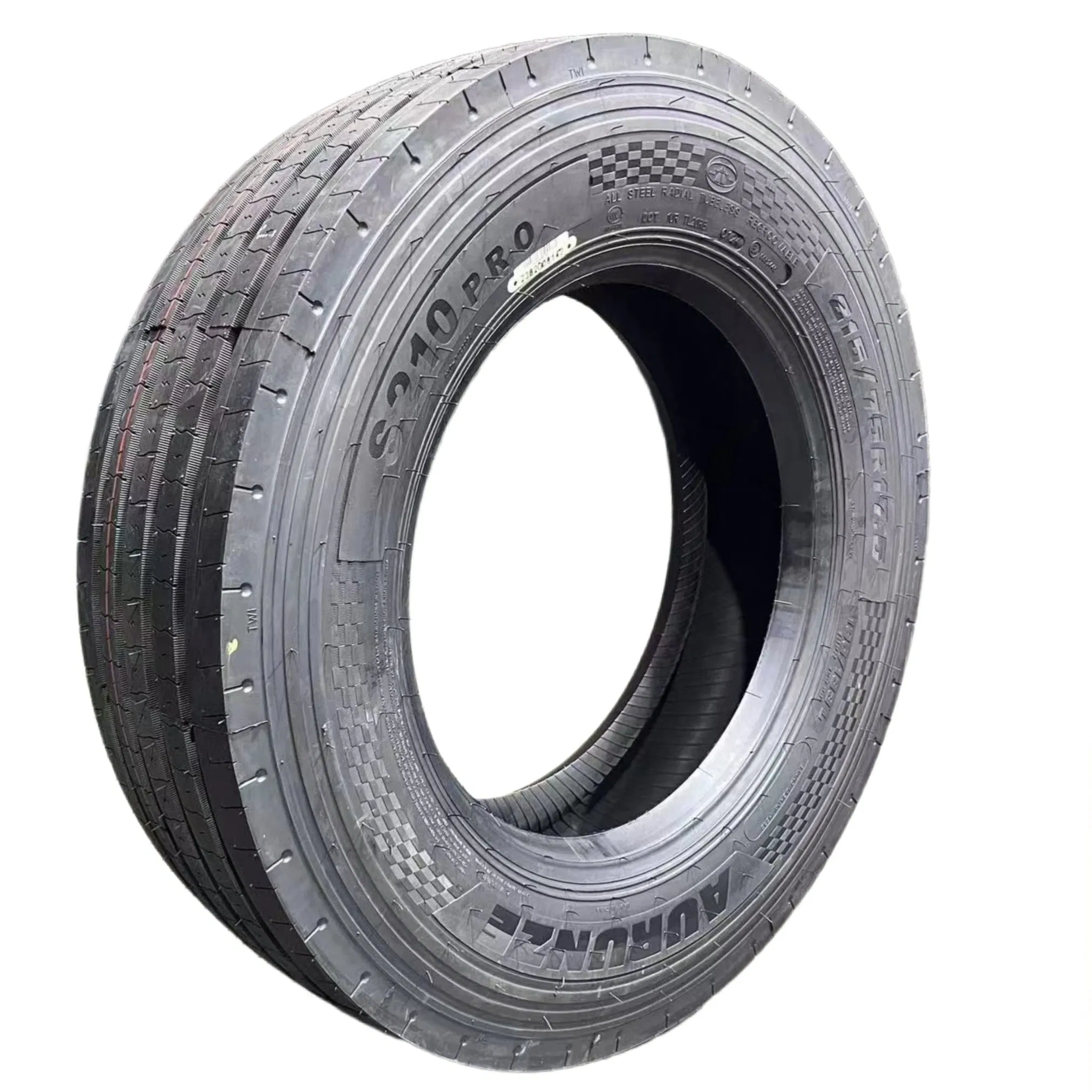 Грузовая радиальная шина 215/75R17.5 Aurunze