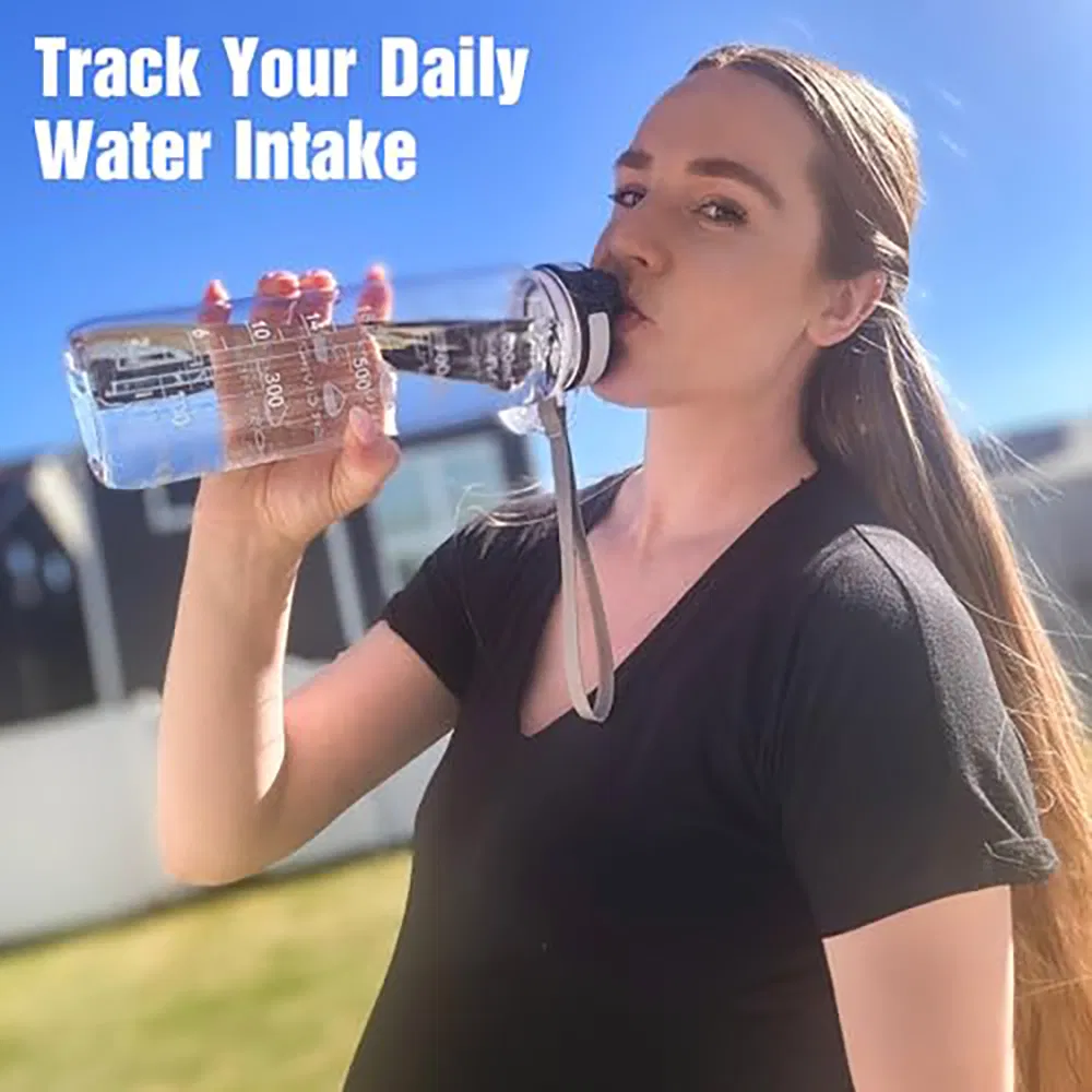 Спортивная бутылка для воды Tritan с таймером, 750 мл