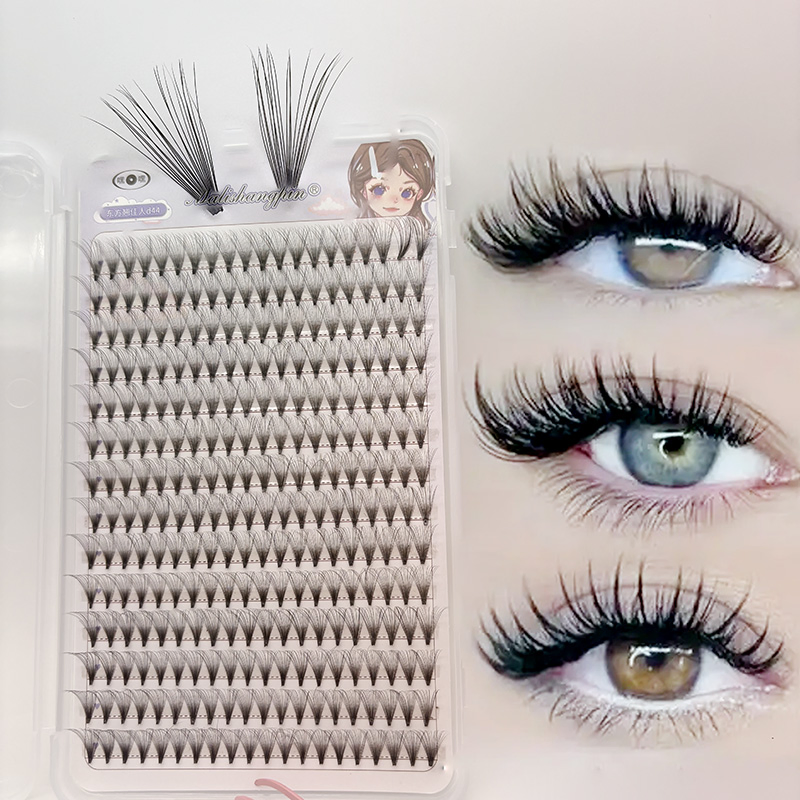 Luxurious 20p 14mm Eyelashes in Elegant Gift Box