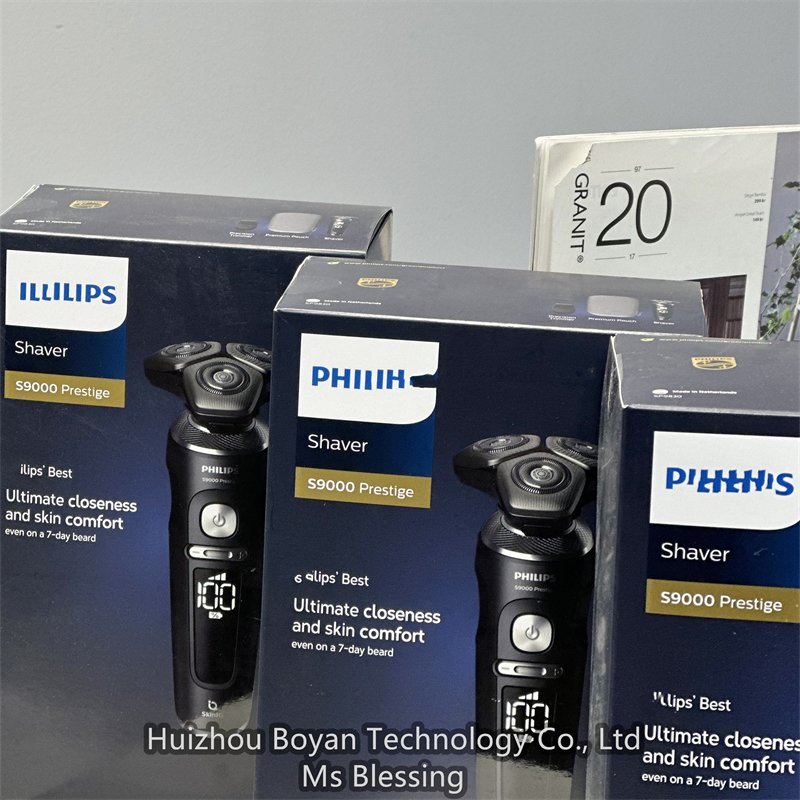 Phylips S9000 Prestige Advanced Shaver for 7 - Day Beard Trims