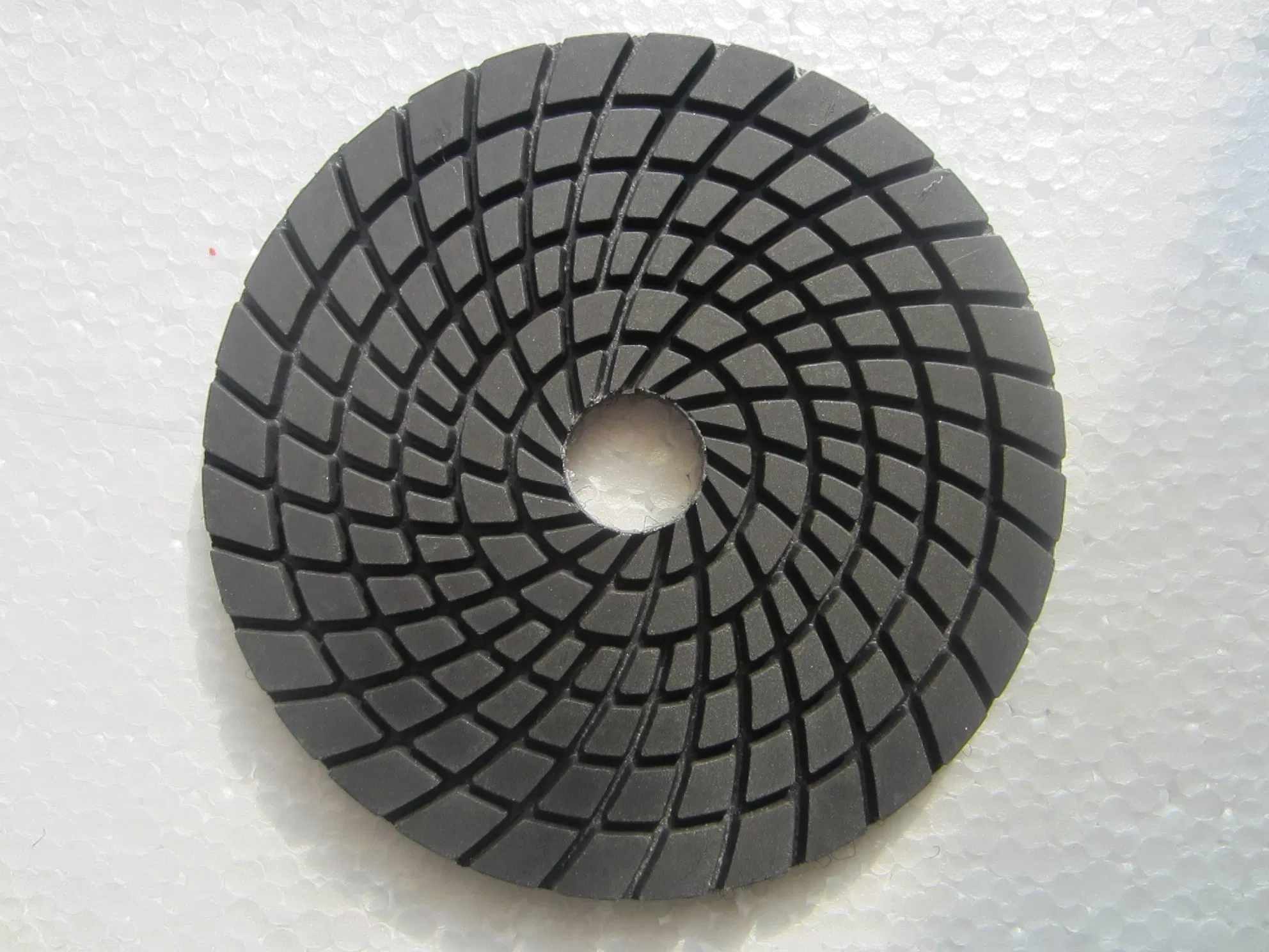 Wuhan OEM ODM Dry Polishing Pad Europe Standard Grit 50-3000