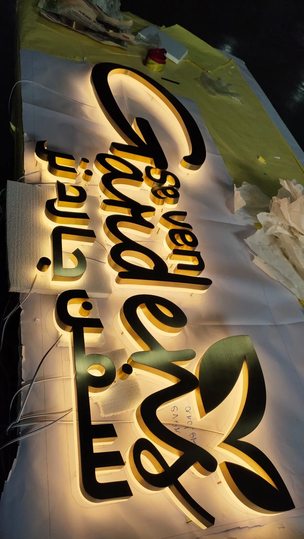 Shining Waterproof Outdoor Rose Gold Stainless Steel Channels Backlit Advertising Lights Customized 12V LED Illuminated Sign