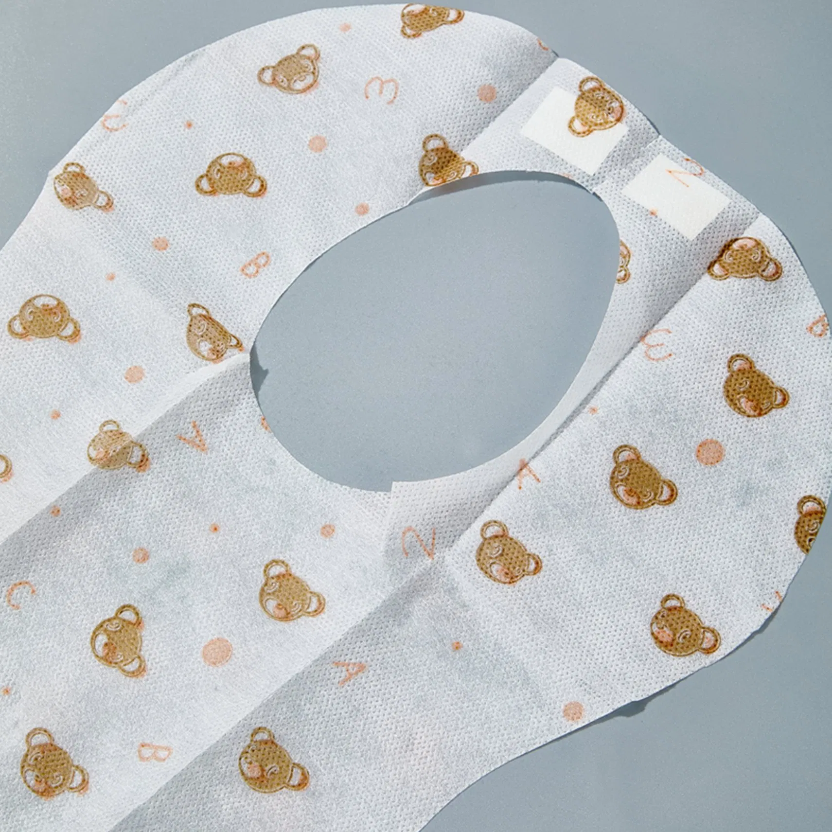 Ultra-Soft Absorbent Disposable Bibs for Mess-Free Baby Meals