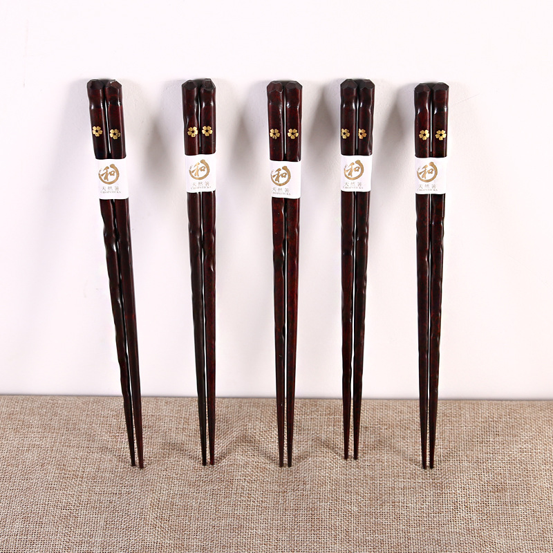 Custom Anti-Shake 23cm 5pairs Vietnam Twisted Bamboo Shaped Wood Chopsticks in Gift Box Storage Case