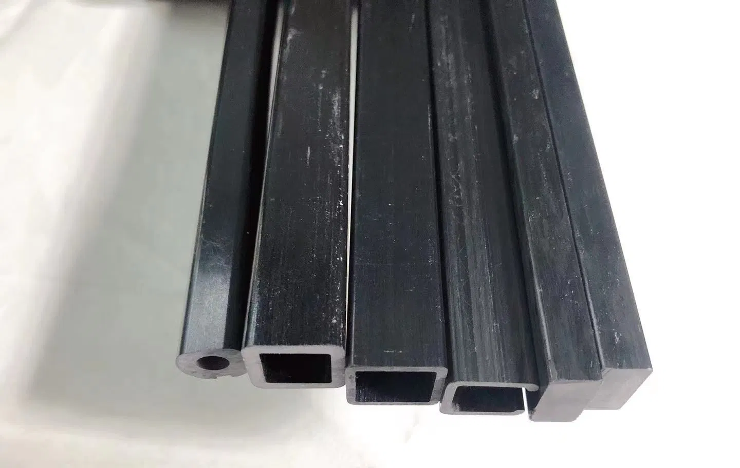 Factory Direct Sale Cheap Carbon Fibre Pultrusion Carbon Fiber Square Tubing Tubes