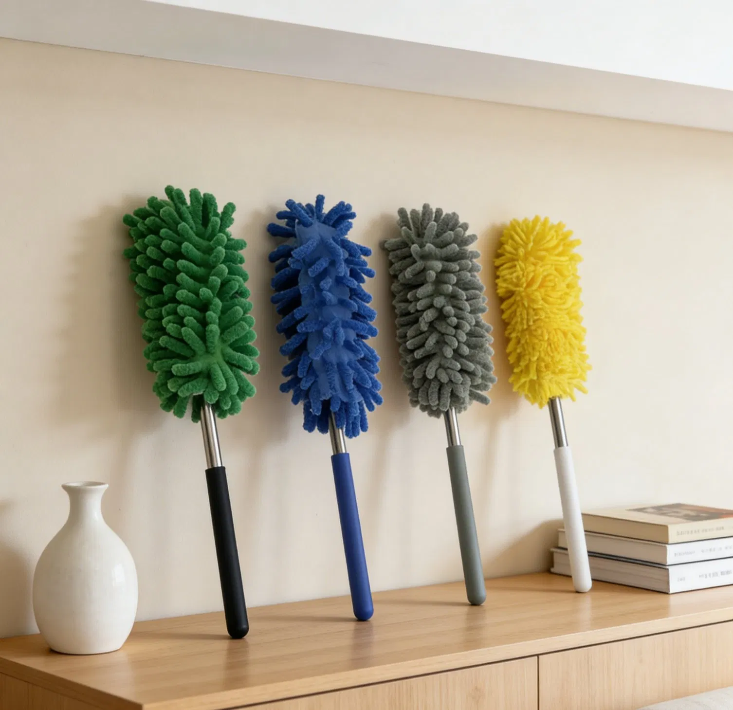 Factory Direct Extendable Chenille Microfiber Duster Wholesale Bulk Cleaning Tools for Home & Car