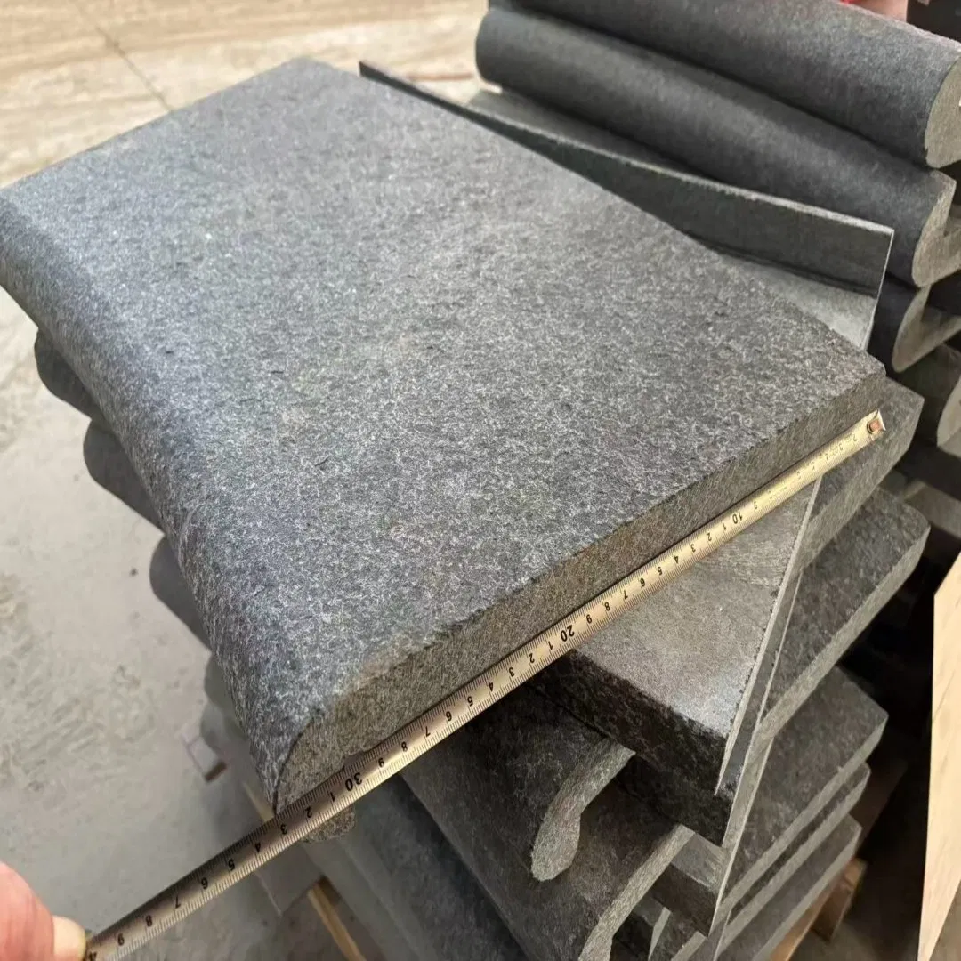 Pari Natural Stone Granite Cheap G684 C1 602.31X350.75X30/60mm Bull Nose Flamed Surface Decoration Material for Swimming Pool Coping