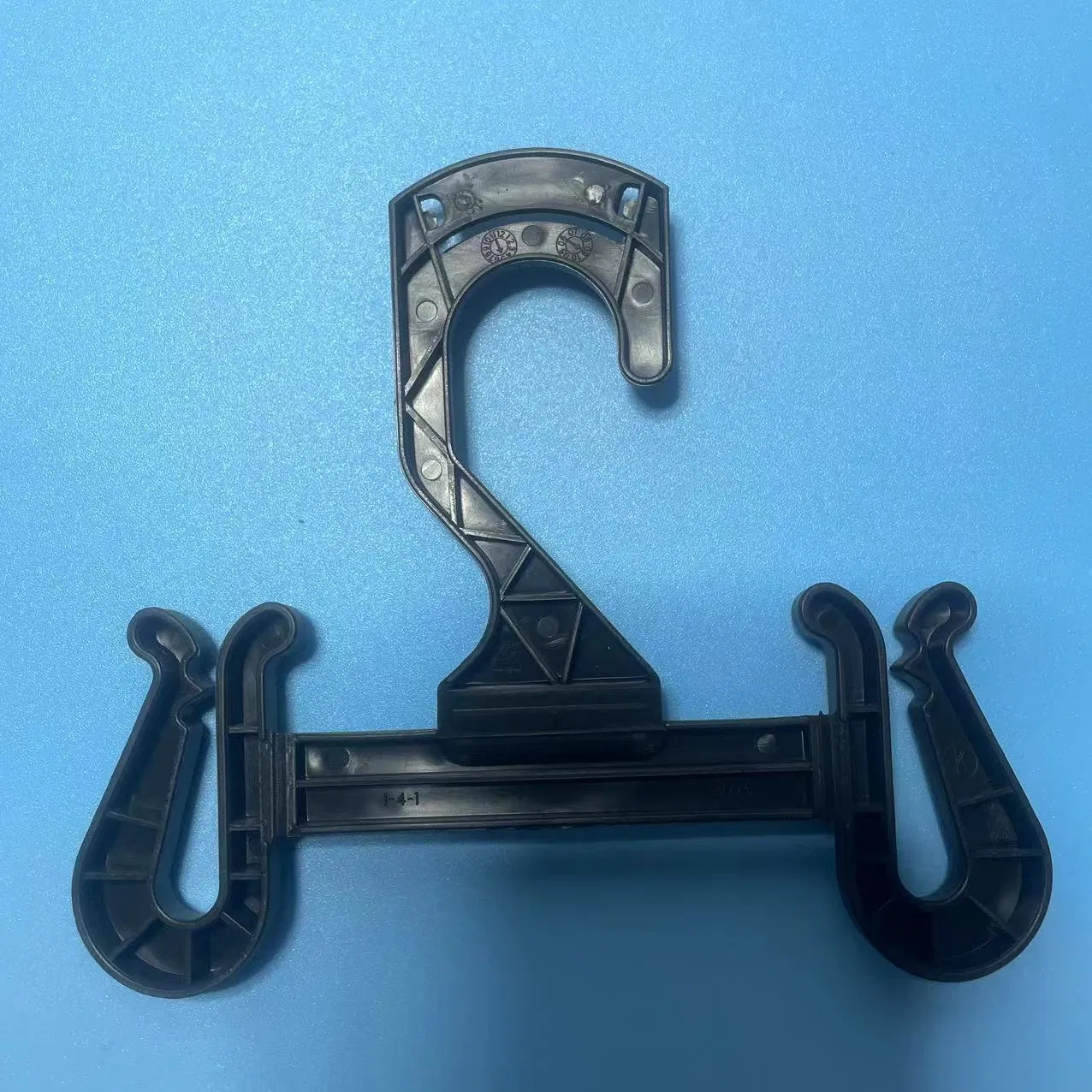 Plastic Shoe Black Hook Slipper Hangers