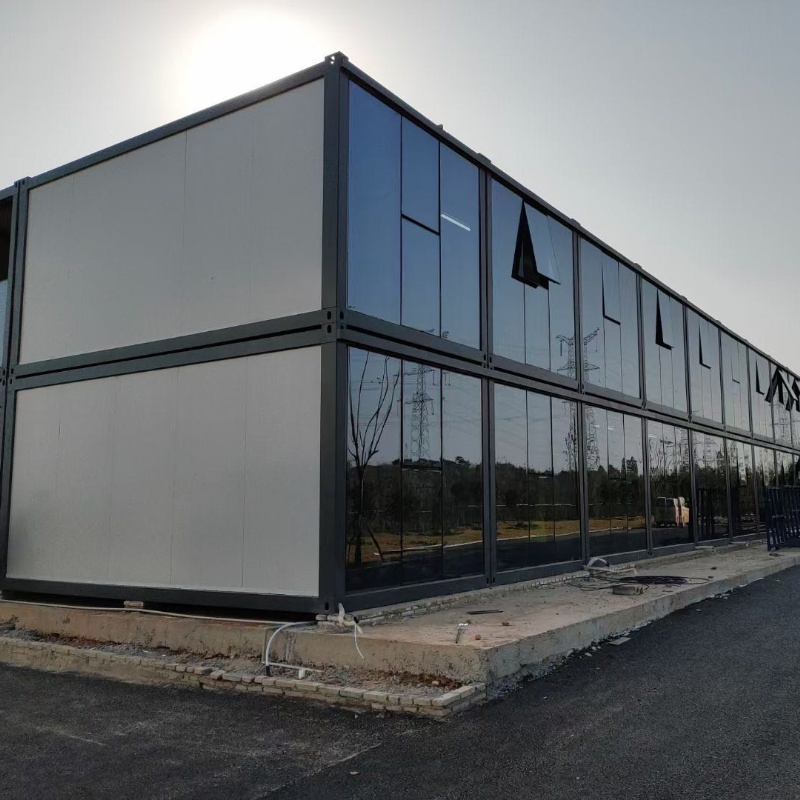 Prefab Steel Modern Container Houses Temporary Office/Hotel/Dormitory Container Houses for Sale