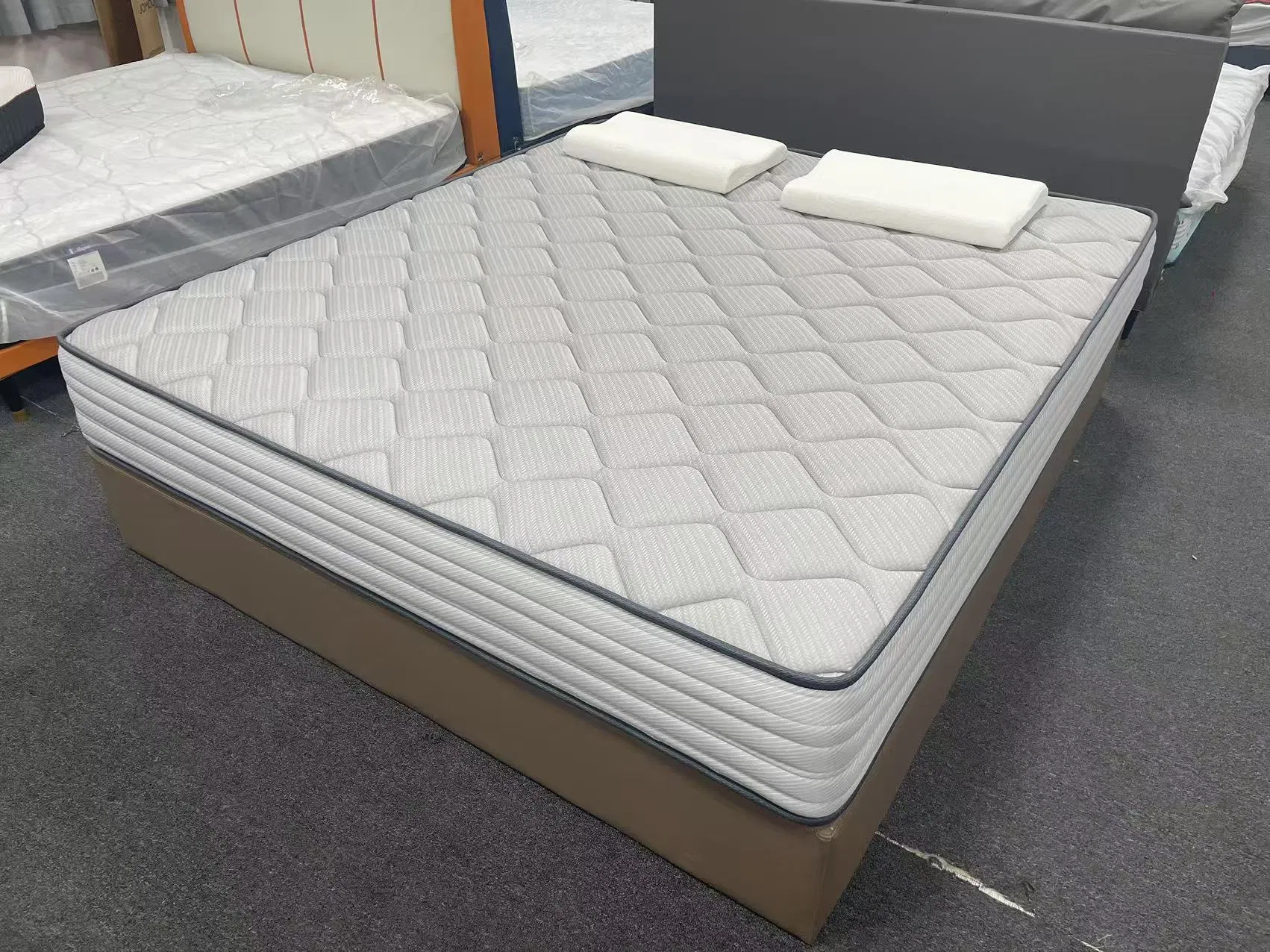 Professional Manufacturer Queen King Size Orthopedic Hotel Spring Mattress