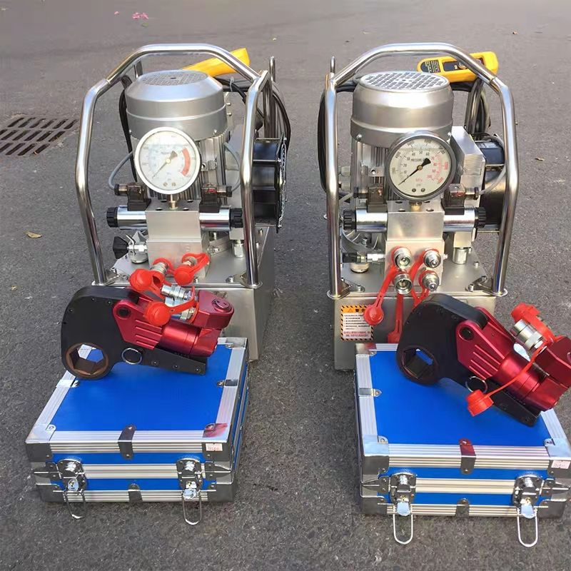 Customizable Hollow Hydraulic Torque Wrench