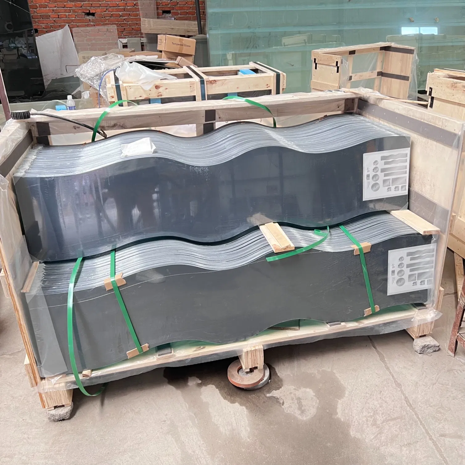 Factory Wholesale Square Float Glass Mirror Sheets Silver Mirror Glass 2mm 3mm 4mm 5mm 6mm Double Coated Aluminum Mirror Glass