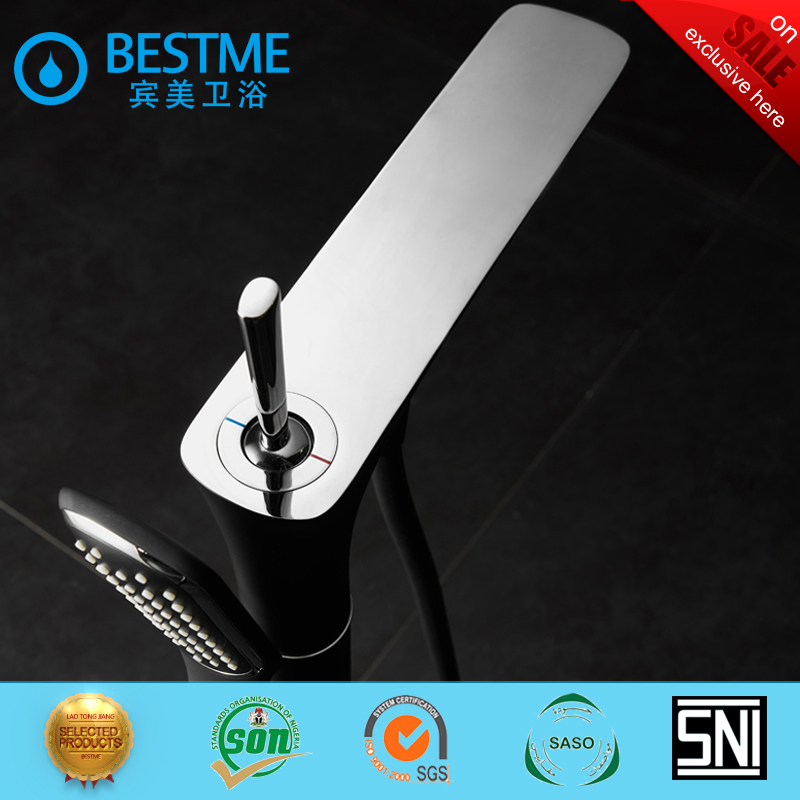 Guangdong Foshan High Quality Freestanding Floor Mounted Bath Tub Faucet for Tub (Bf-7023)