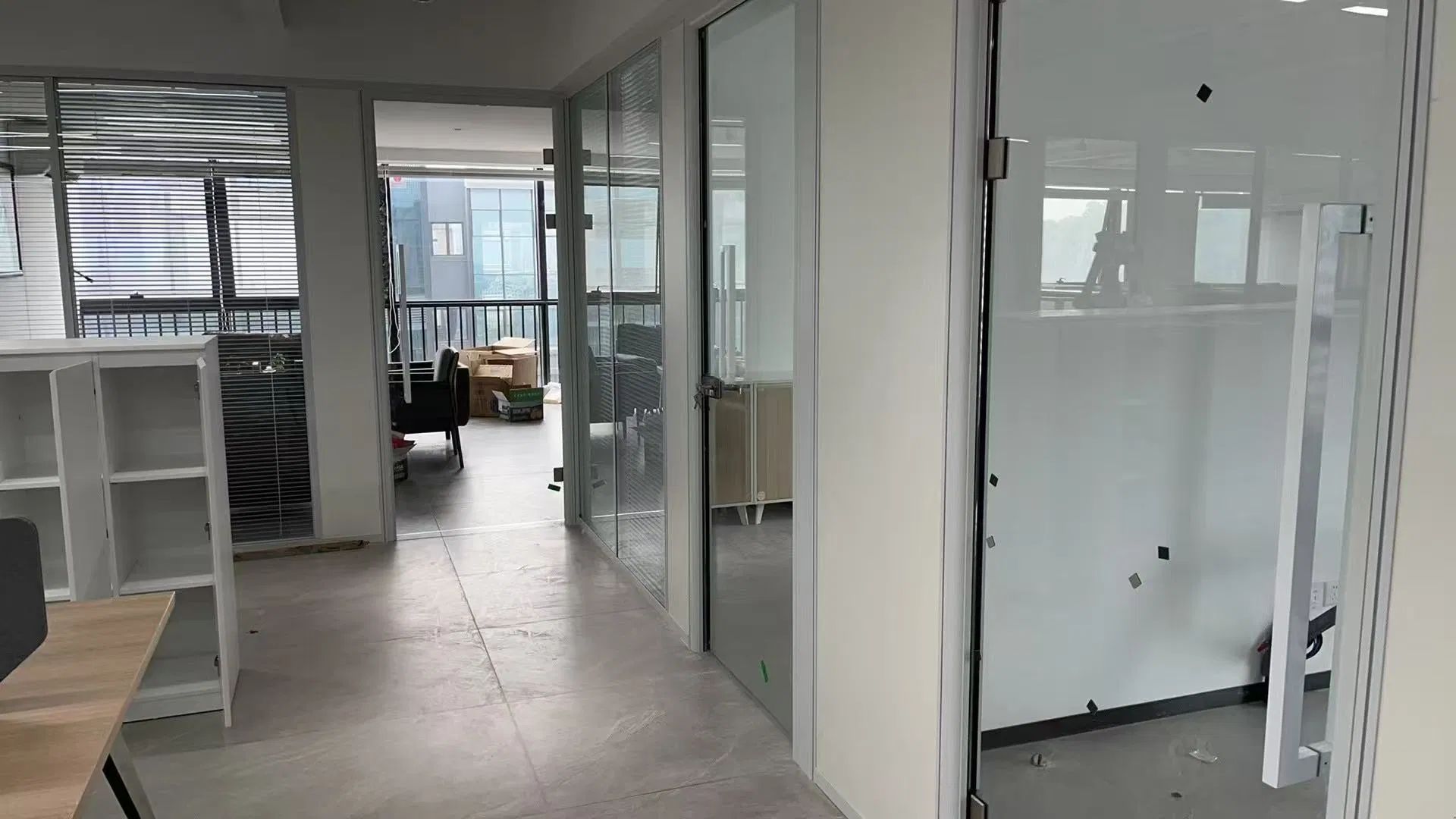 Customization Decoration Office Partition Screen Office Glass Louver Partition Office Partition