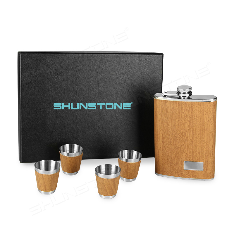 Wood Bark Wrapped Flagon Wine Gift Set Custom 4 Whiskey Glass and Hip Flask Gift Set Gift with Funnel