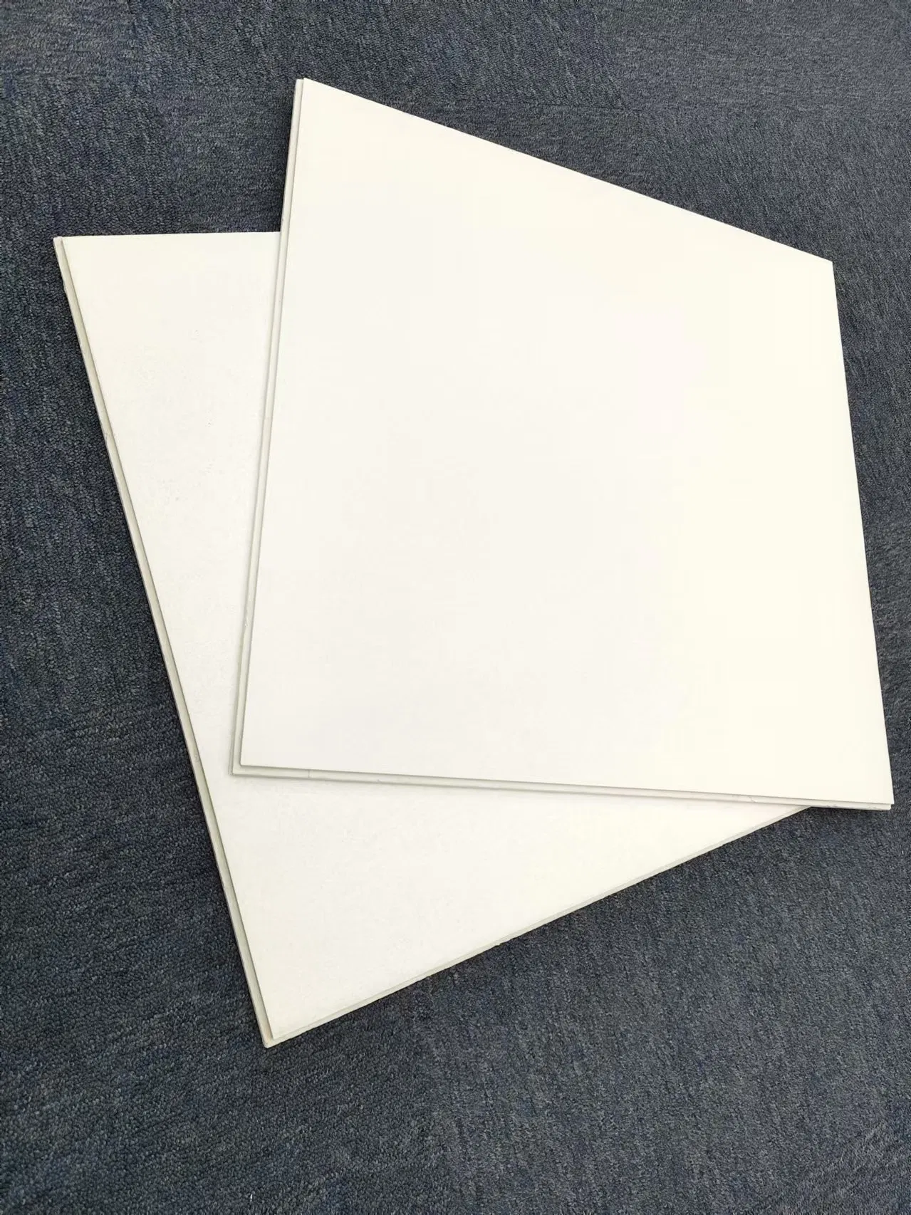 Soundproof Glass Fiber Ceiling Board and Fiberglass Acoustic Insulation False Ceiling Tiles in Square or Tegular Edge