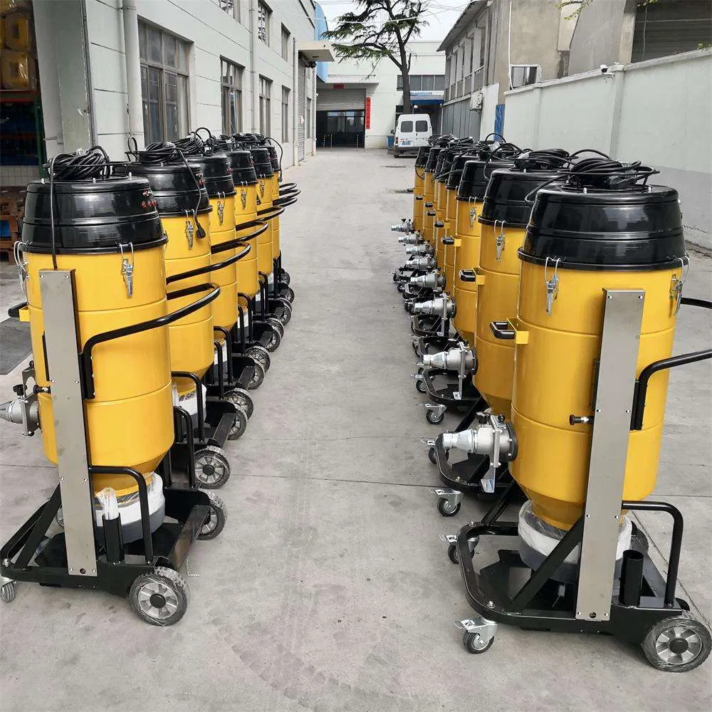 V3 Portable Construction Vacuum Cleaner