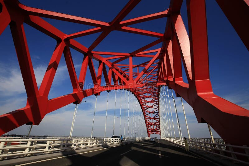 Versatile High-Strength Steel Structure, 50m to 500m Span, Wind Resistant