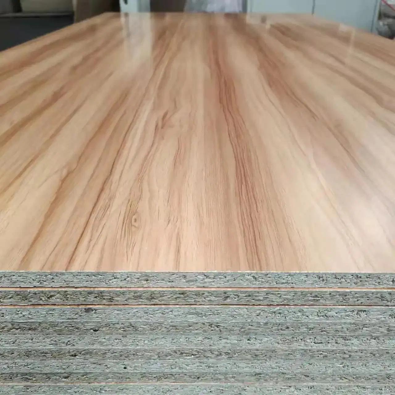 15mm 18mm Cheaper Price E1 Melamine Laminated Particleboard Chipboard Flakeboard