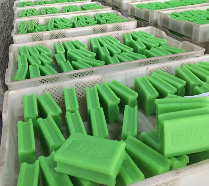 Chinese Factory Long Bar Laundry Soap 1kg 1.5kg Washing Bar Soap
