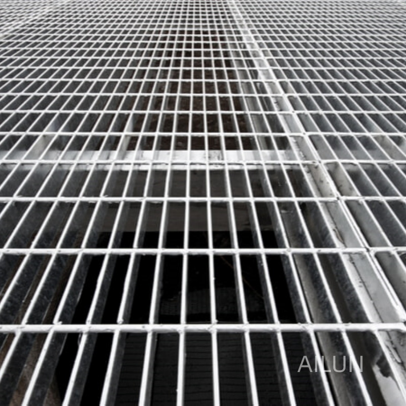 Low Carbon Steel Grating for Factory Price Galvanized Trench Cover Hatches Sewer