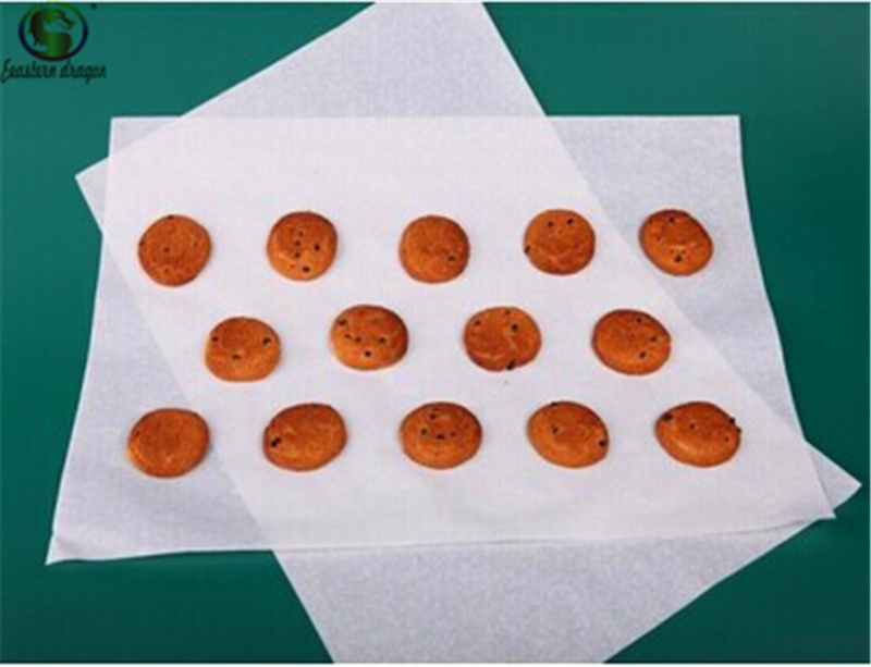 Microwave oven-tray cake tin bread pan lined with silicone rubber baking paper