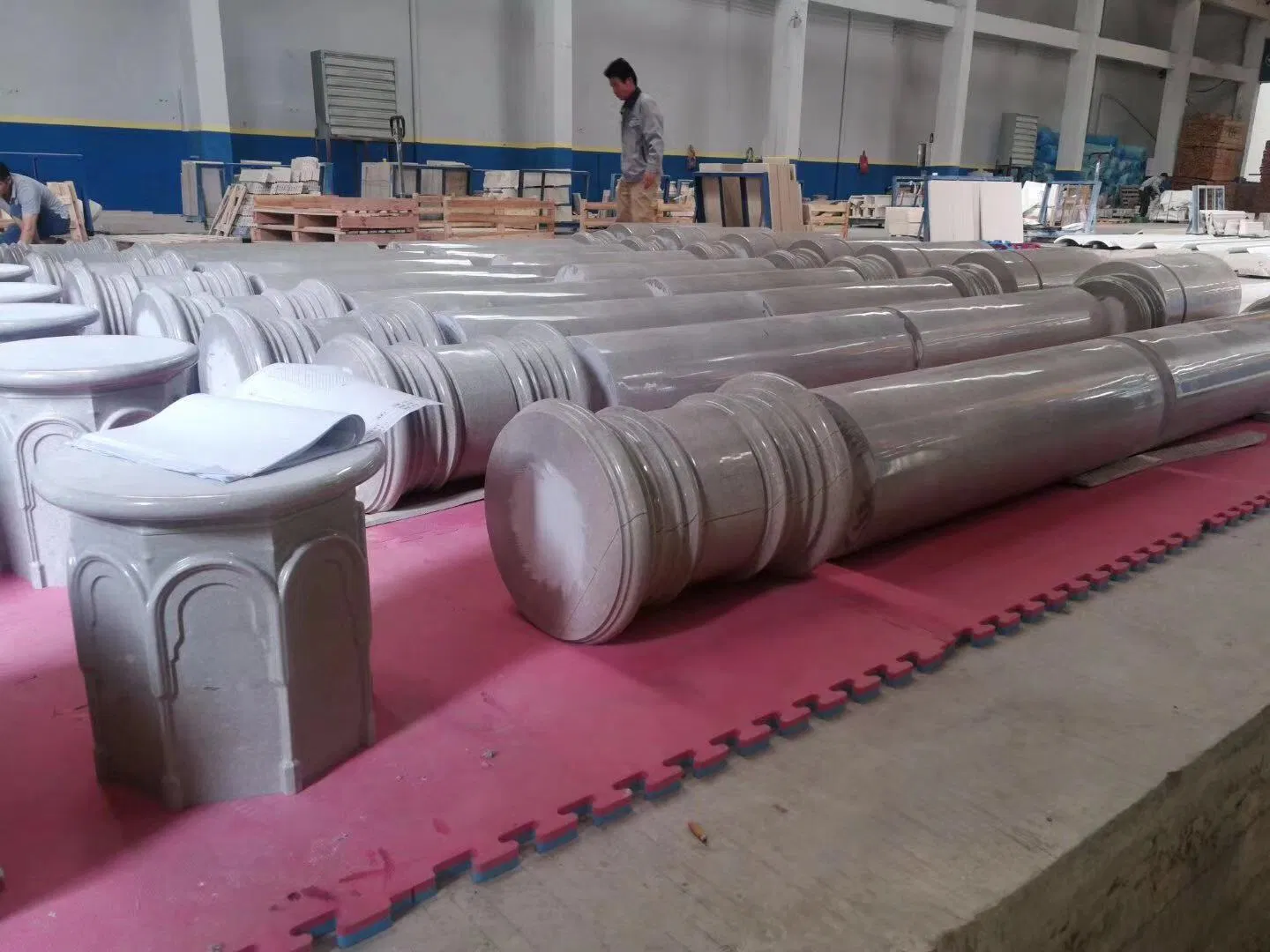 Stone Carving White/Grey/Yellow Granite Marble Roman Column/Pillar in Wholesale