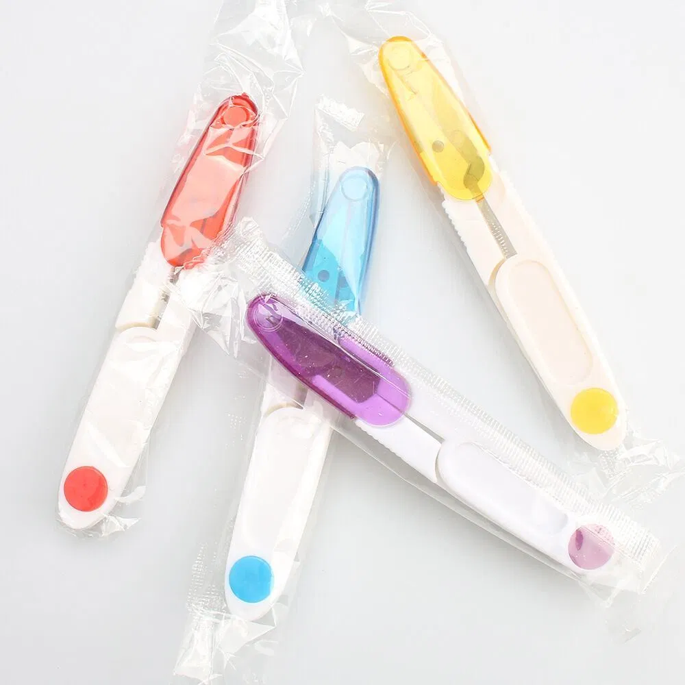 Мини-ножницы U-образные для шитья и пряжи