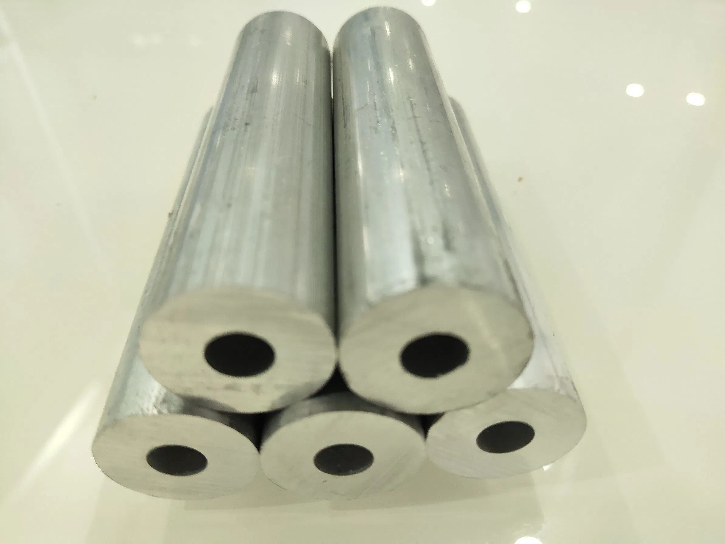 Aluminum Heat Pipe 18mm Extruded Aluminum Alloy Round Pipe Price of Aluminum Pipe on Sale
