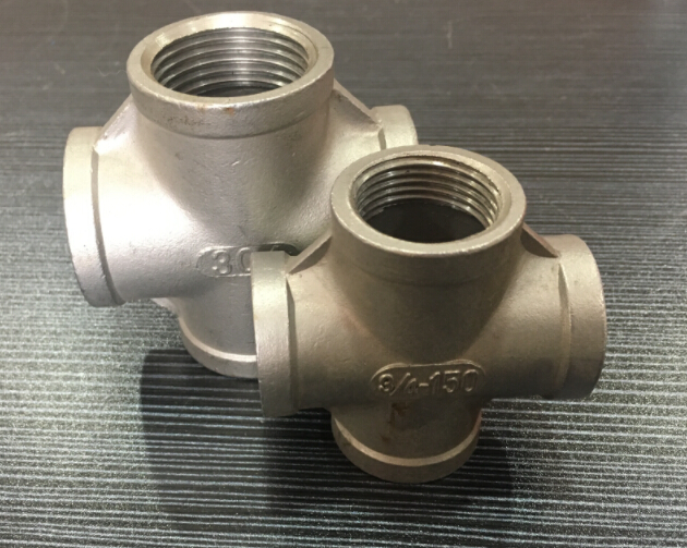 Cast Stainless Steel Equal Female Screwed Thread End Cross