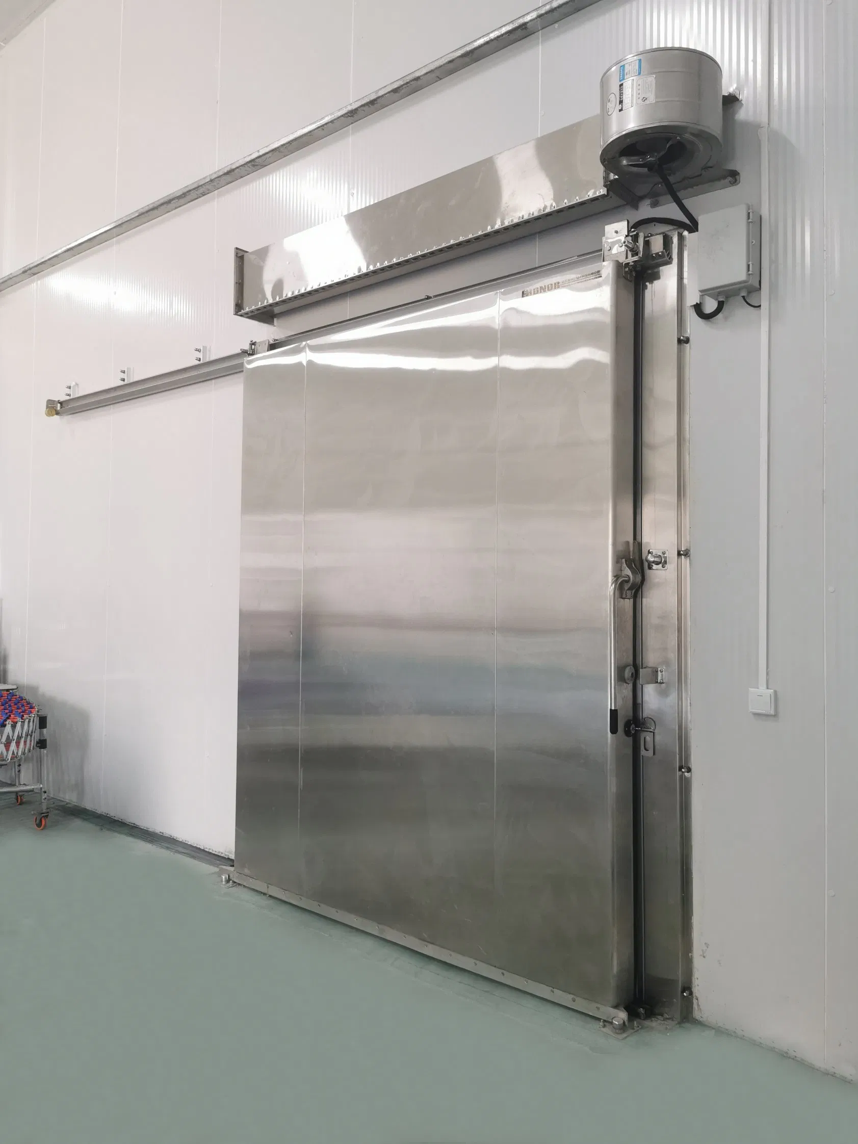 Insulated Automatic Return Hinged Sliding Door for Cold Rooms
