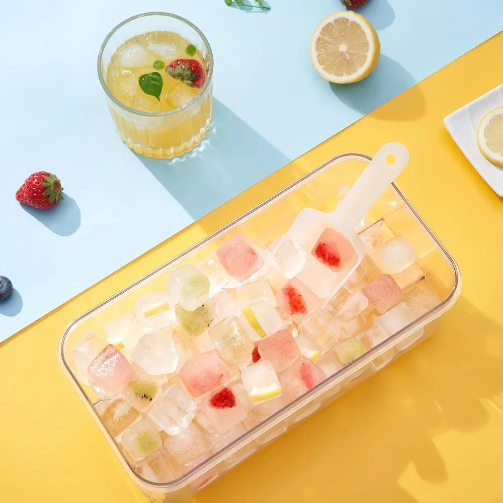 Premium Silicone Ice Cube Tray with Easy-Access Lid for Effortless Freezing