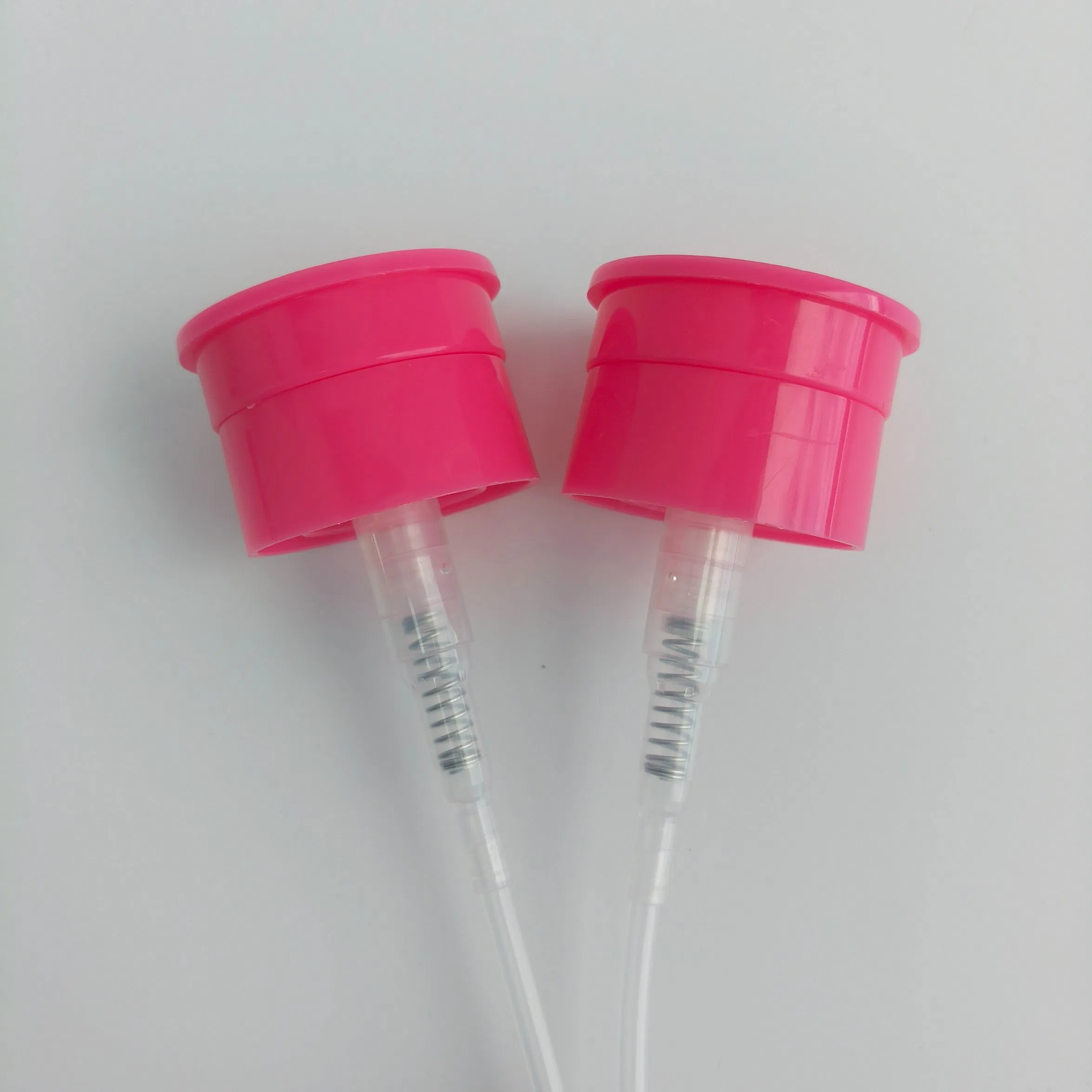 Customized Color Cosmetic Packaging Nail Pump for Plastic Bottle