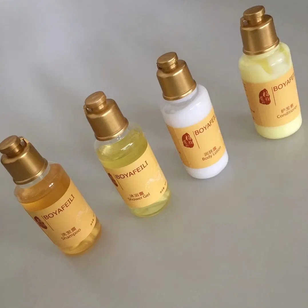 Conditioner in Printed Bottle Type 7 with Hotel Amenities for Hotel Room Using