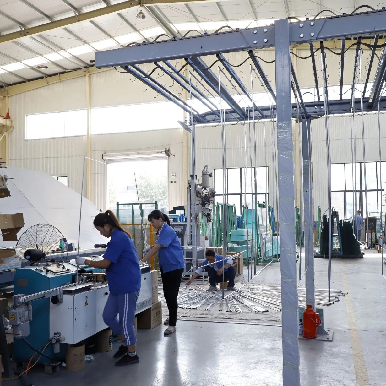 Curtain Wall Clear/Coloreded/Insulating/Tempered/Laminated/Low-E Building Glass