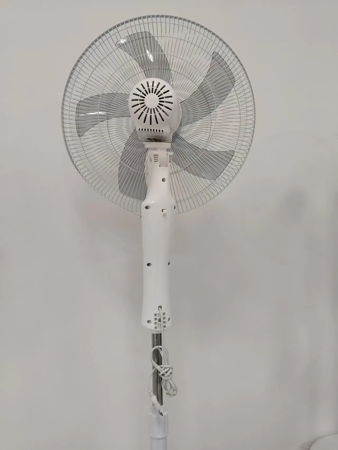 Напольный вентилятор 16/18 дюймов для дома и улицы