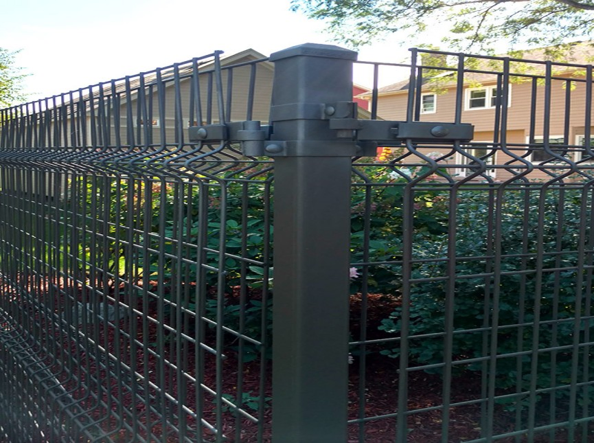 Color Painted Triangle Bending 3D Galvanized Welded Wire Mesh Fence Panels Home Outdoor 3D Curved Garden Fence for Fence Panel