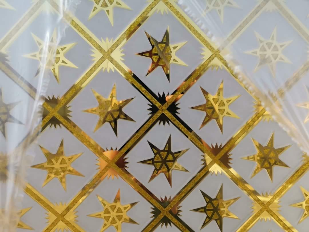 Golden Coated Production of Decorative Glass for Iraq Market